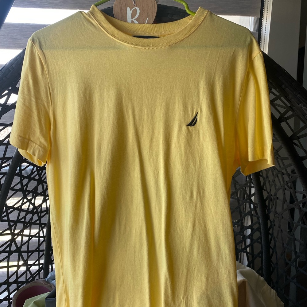 Nautica yellow t shirt